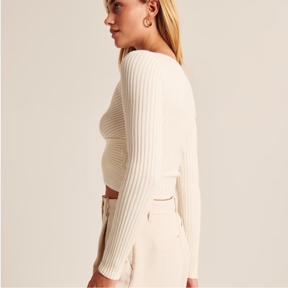 Abercrombie & Fitch LuxeLoft Slim Wrap RIBBED Sweater TAN Brown Size LARGE NWT - Picture 10 of 11